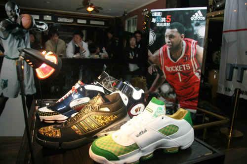 戴伟浚发文疑似告别申花，中国年轻球员的出路究竟在何方？（戴伟浚疑似发文告别申花，中国年轻球员未来何去何从？）