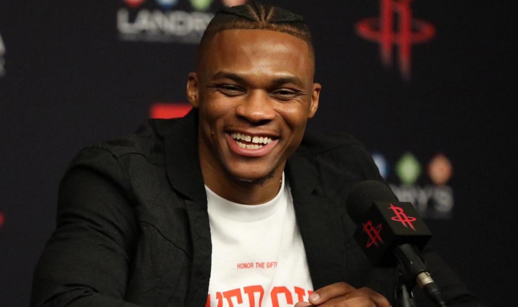 曼城4-0利物浦瓜帅再次统治德比（曼城4-0完胜利物浦 瓜迪奥拉再显德比统治力）