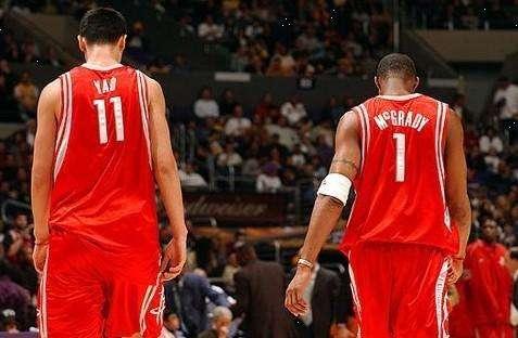 冠军收割机！梅西生涯48冠位居足坛历史头名，阿尔维斯第二（梅西48冠登顶足坛史上第一，阿尔维斯屈居第二）