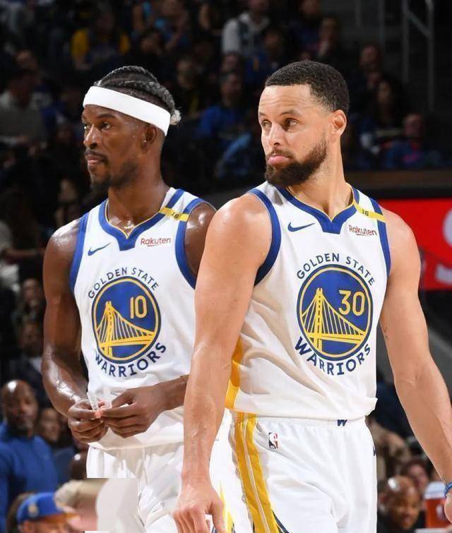 米体：弗拉霍维奇和加蒂今天分别在伦敦和里昂接受手术（米体：弗拉霍维奇、加蒂今日分别在伦敦与里昂完成手术）